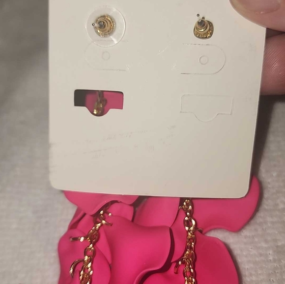 Earrings,  fashion,  fushia and gold drop of 4.25 in. NWOT - Picture 6 of 6